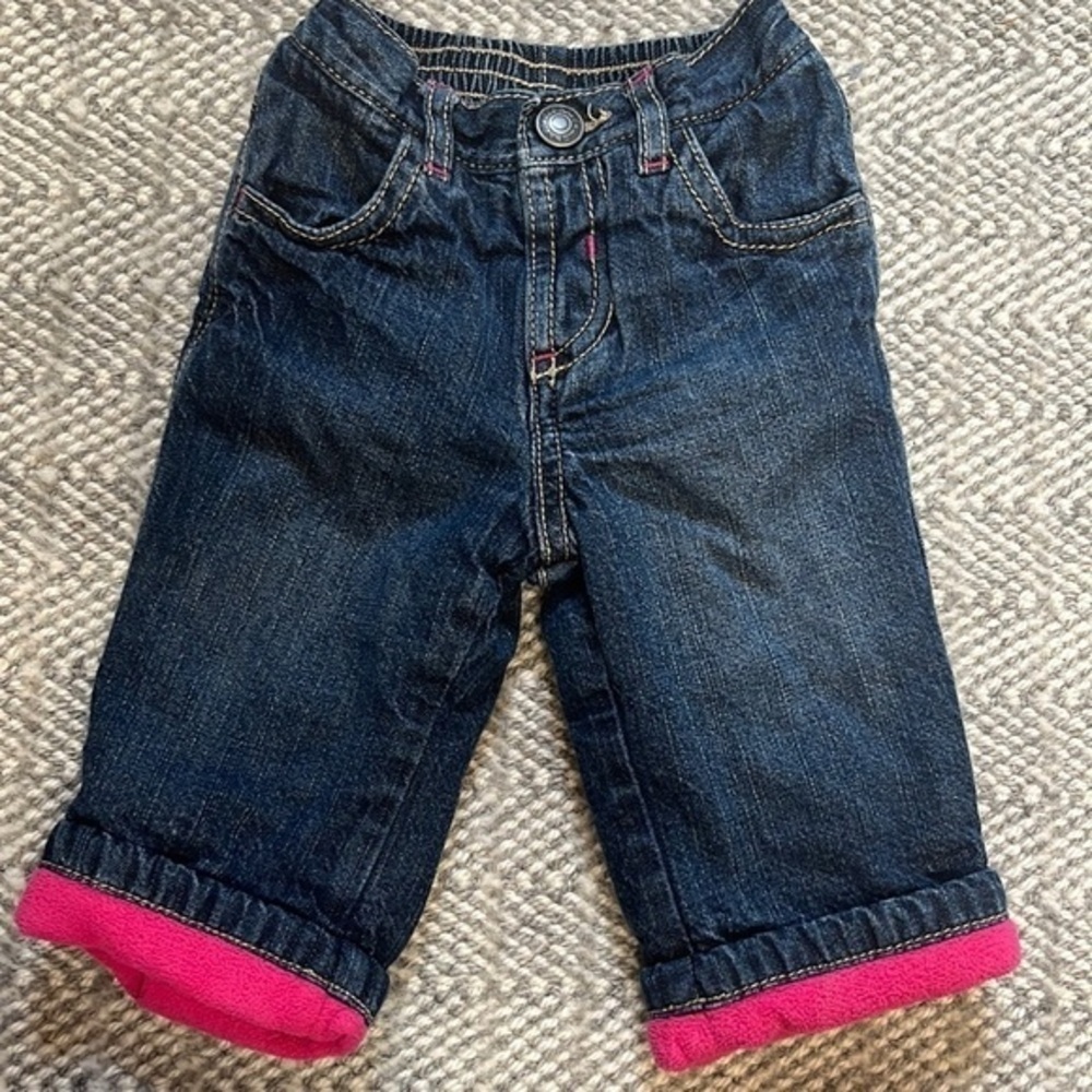 Old Navy pink fleece lined baby jeans size 3-6months